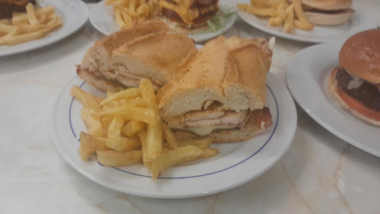 Villodrigo Hostal Sandino מראה חיצוני תמונה
