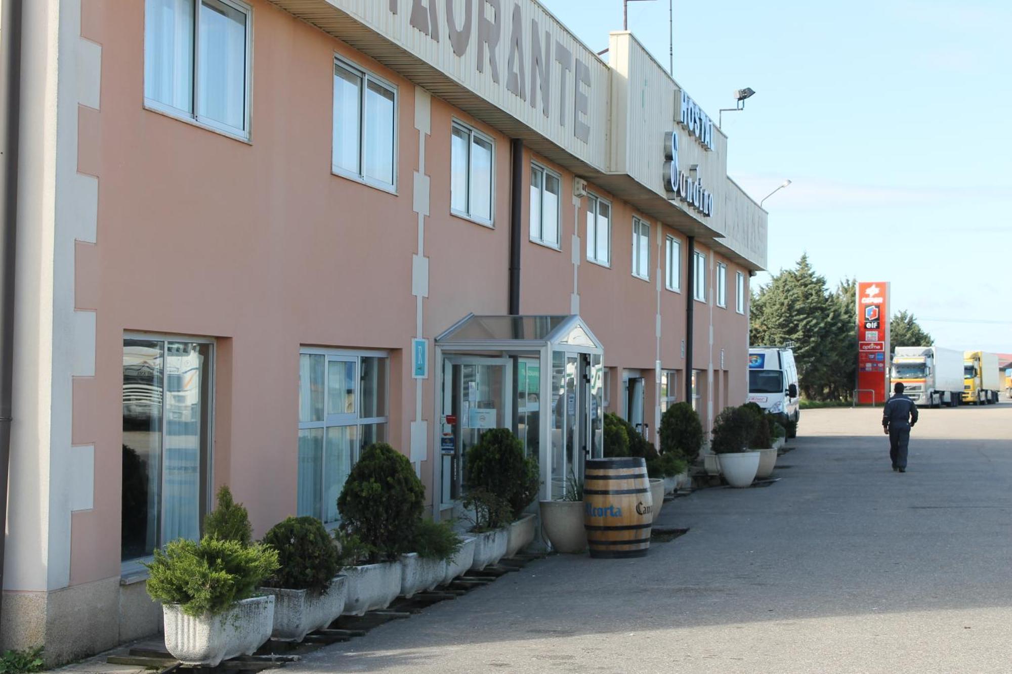 Villodrigo Hostal Sandino מראה חיצוני תמונה
