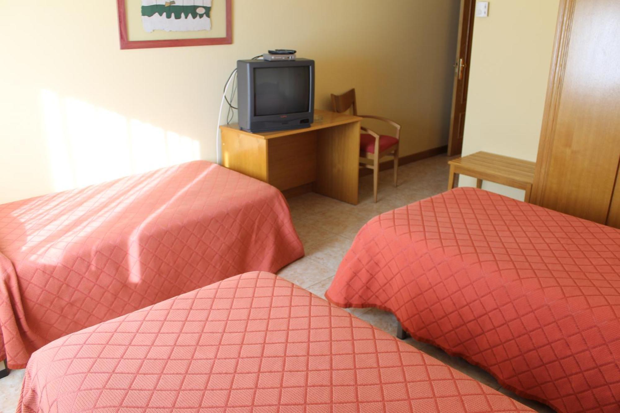 Villodrigo Hostal Sandino מראה חיצוני תמונה